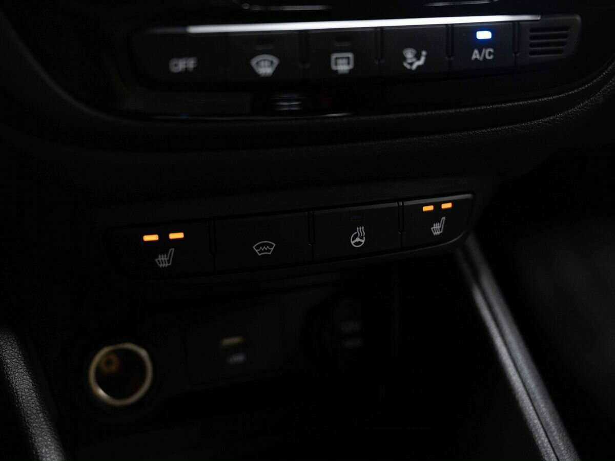 Купить Hyundai Solaris, 2021, 64 000 км, фото №24