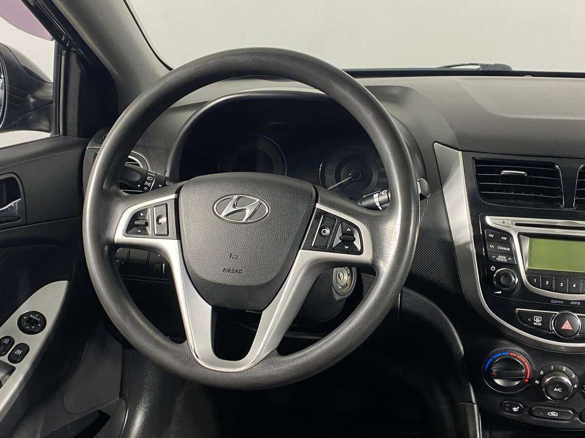 Купить Hyundai Solaris, 2013, 142 000 км, фото №14