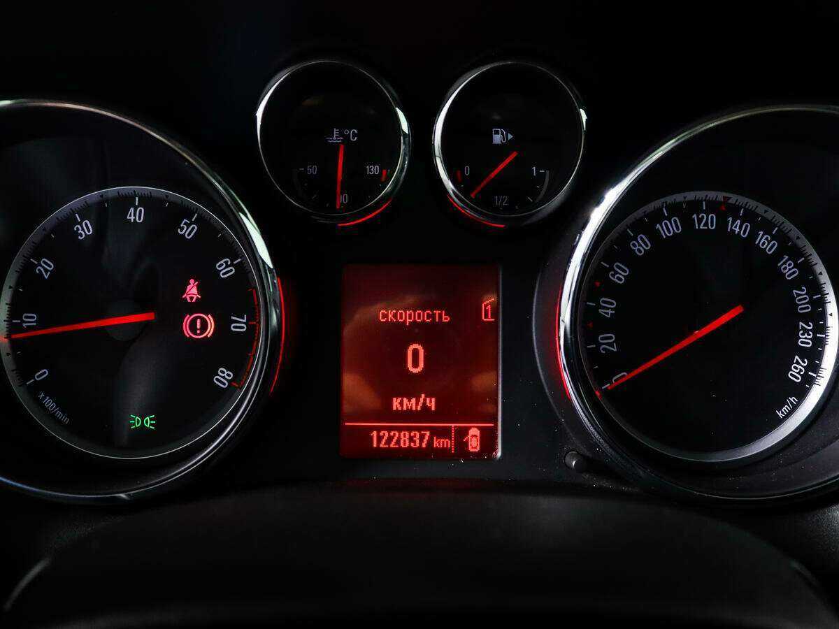 Купить Opel Astra GTC, 2013, 122 411 км, фото №11