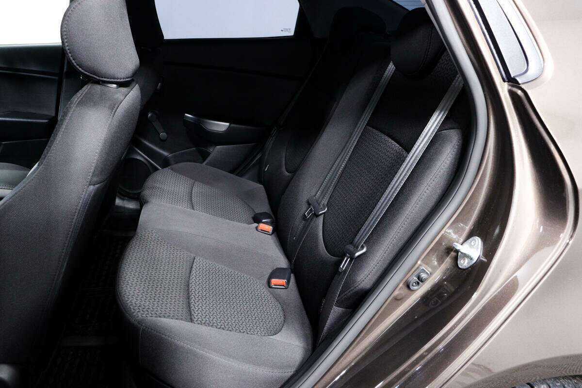 Купить Kia Rio, 2016, 25 199 км, фото №12