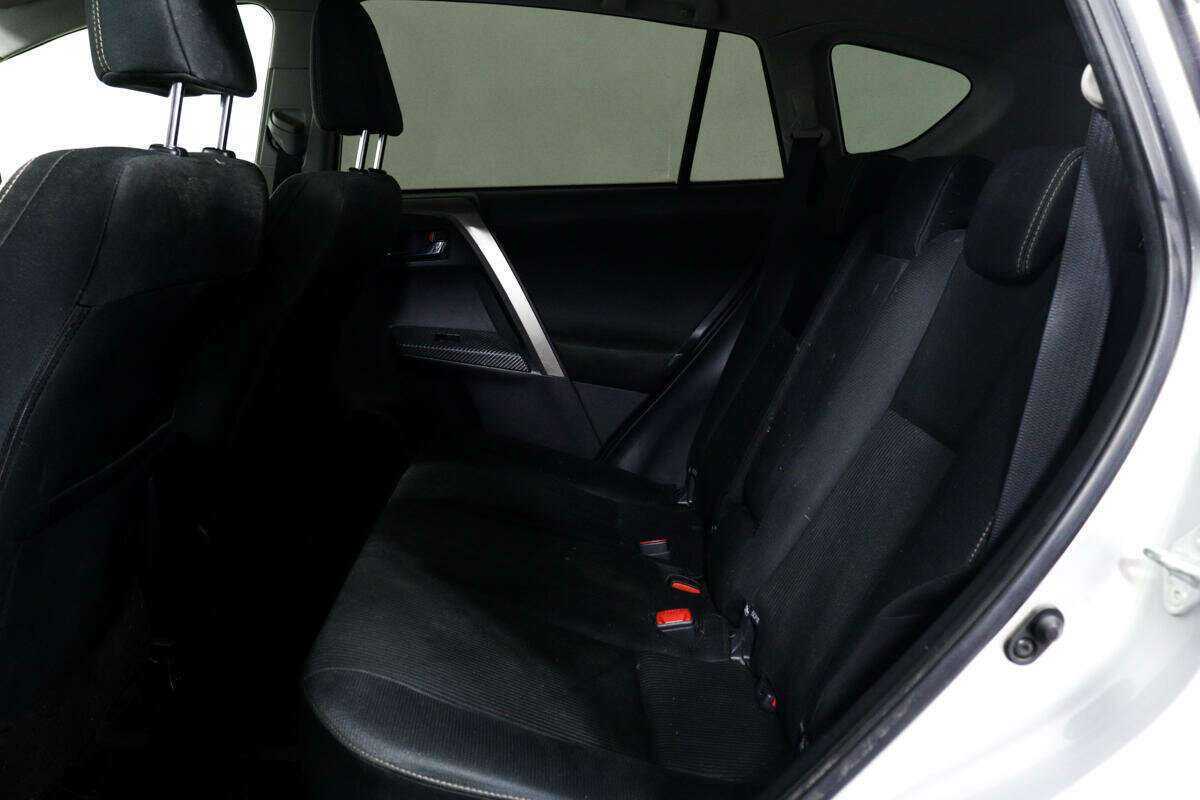 Купить Toyota RAV4, 2015, 139 927 км, фото №11