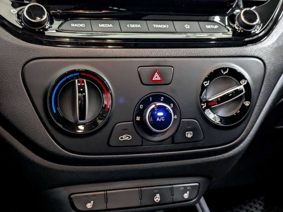 Купить Hyundai Solaris, 2021, 29 263 км, фото №17