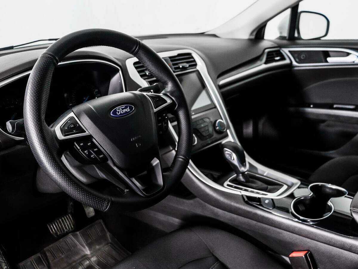 Купить Ford Mondeo, 2016, 92 300 км, фото №9