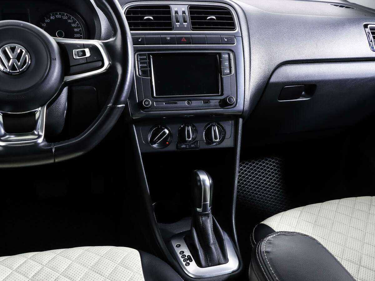 Купить Volkswagen Polo, 2020, 140 634 км, фото №13