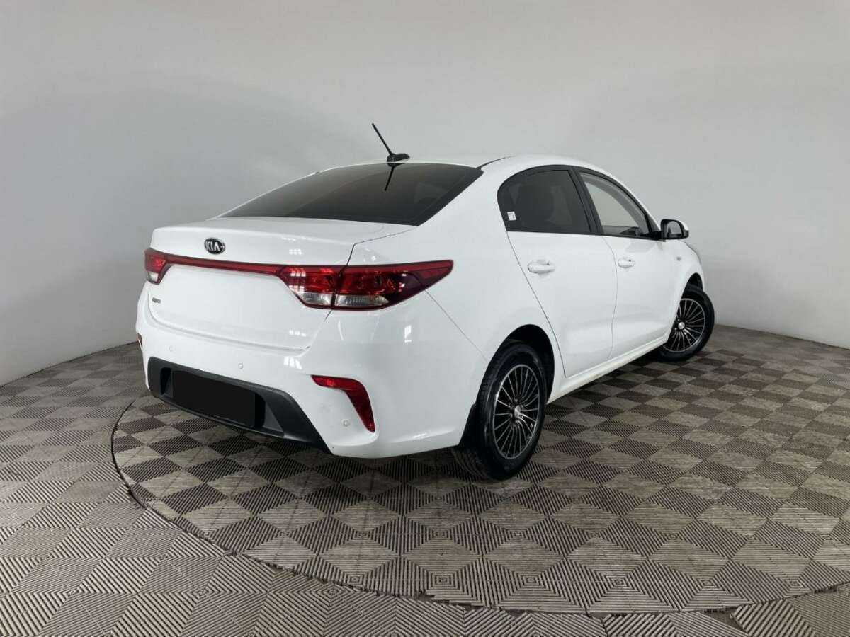 Купить Kia Rio, 2018, 65 741 км, фото №6