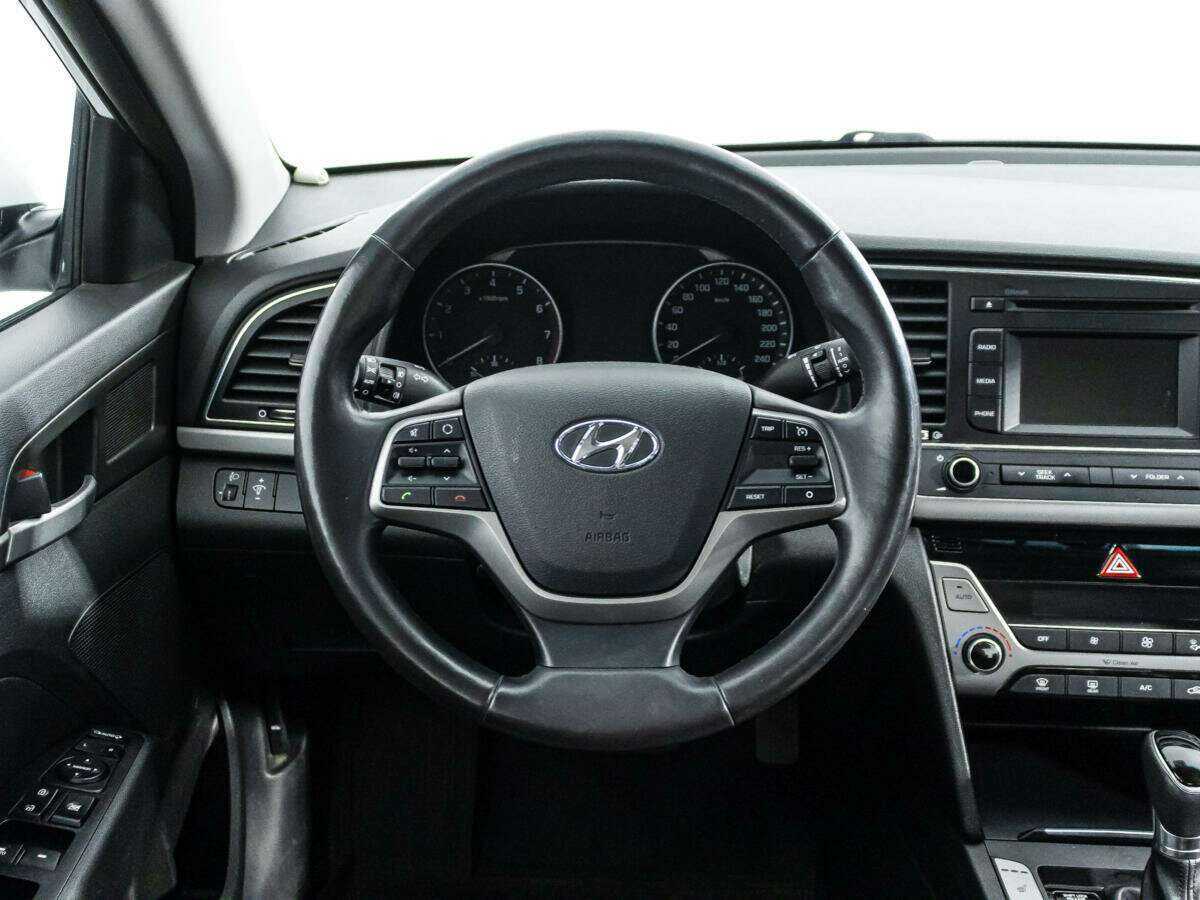 Купить Hyundai Elantra, 2016, 115 307 км, фото №18