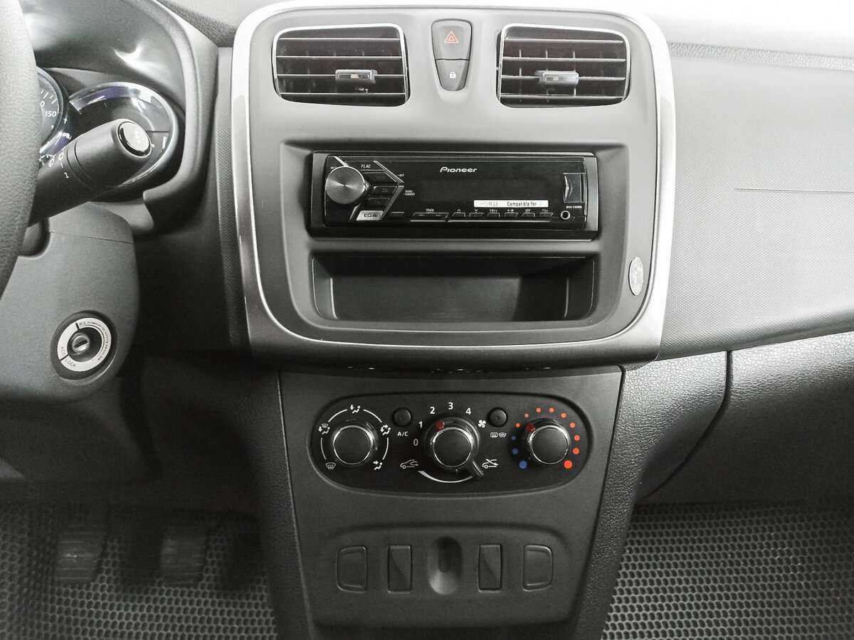 Купить Renault Logan, 2018, 84 242 км, фото №13