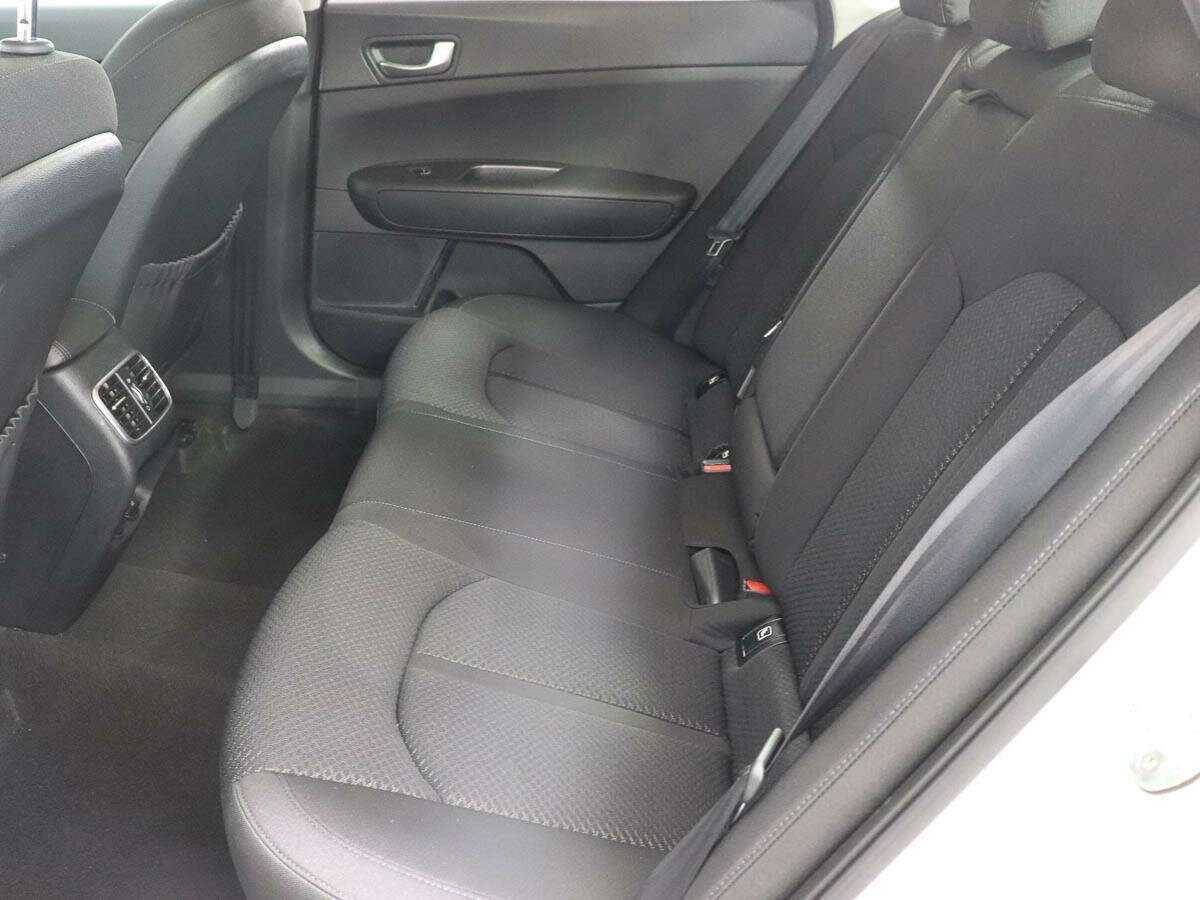 Купить Kia Optima, 2018, 135 321 км, фото №9