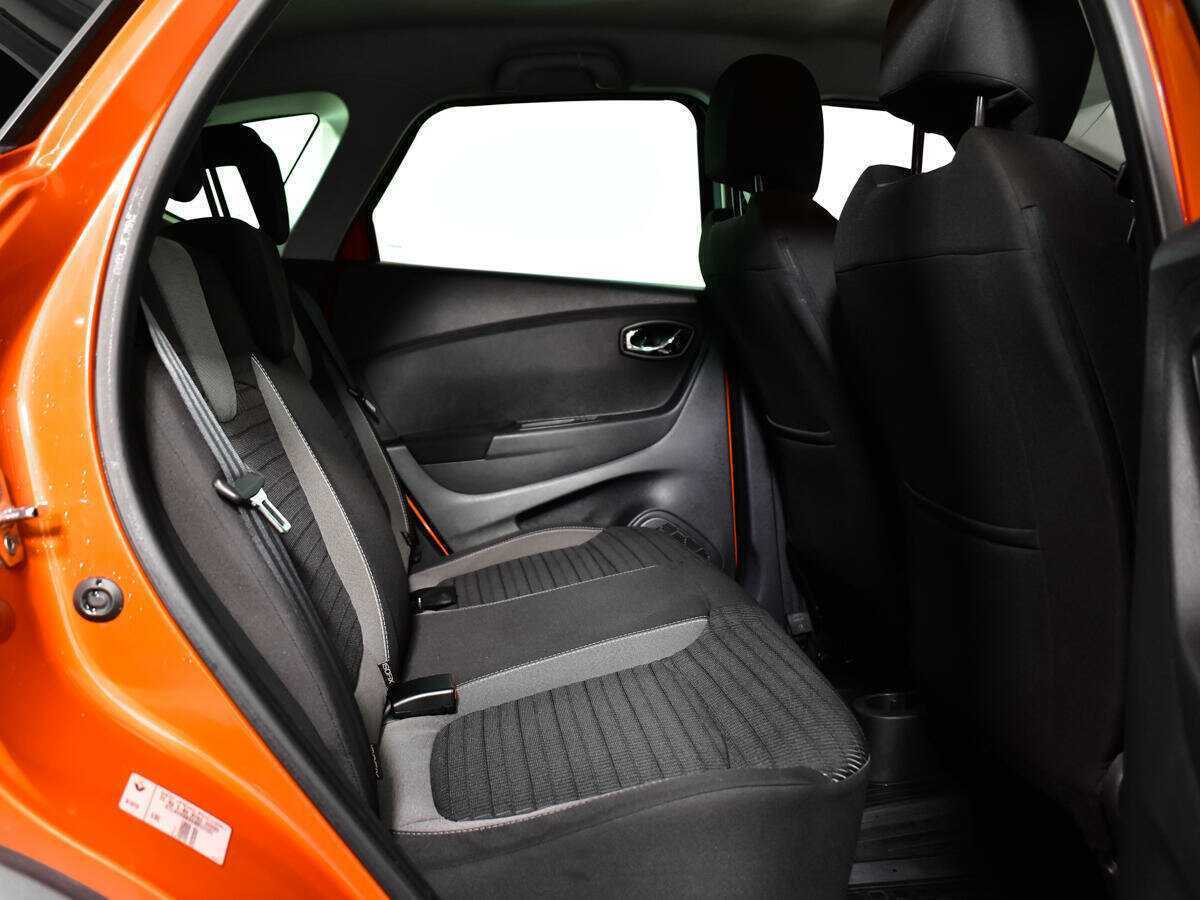 Купить Renault Kaptur, 2017, 118 846 км, фото №10