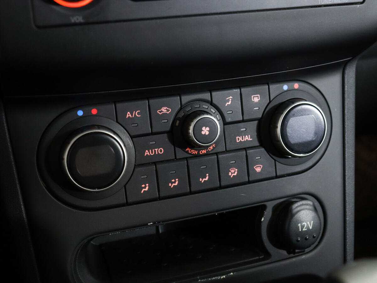 Купить Nissan Qashqai, 2012, 22 000 км, фото №16