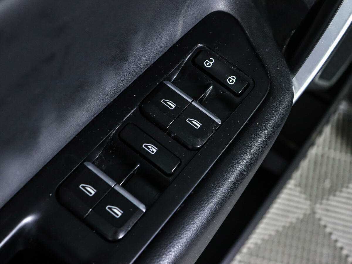 Купить Geely Atlas, 2018, 111 038 км, фото №18