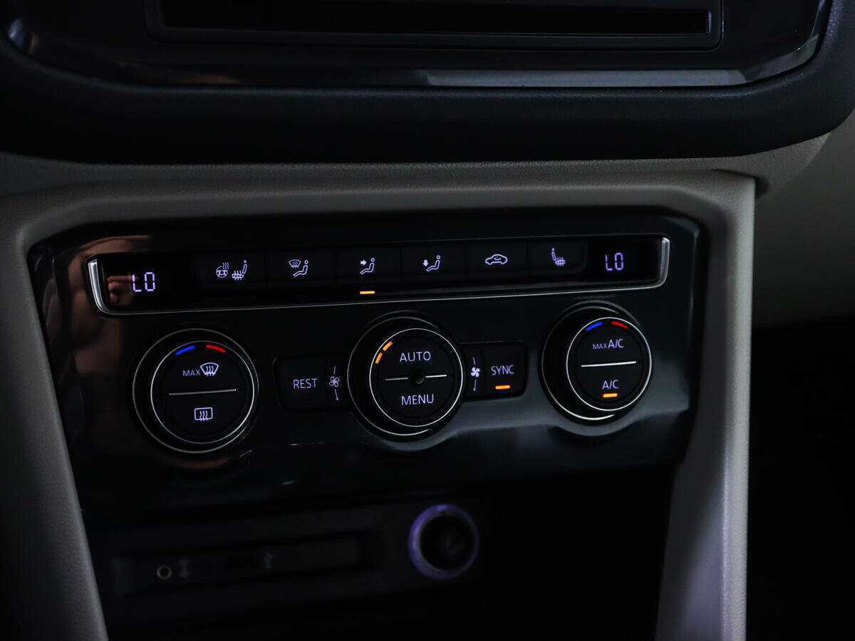 Купить Volkswagen Tiguan, 2017, 107 600 км, фото №15