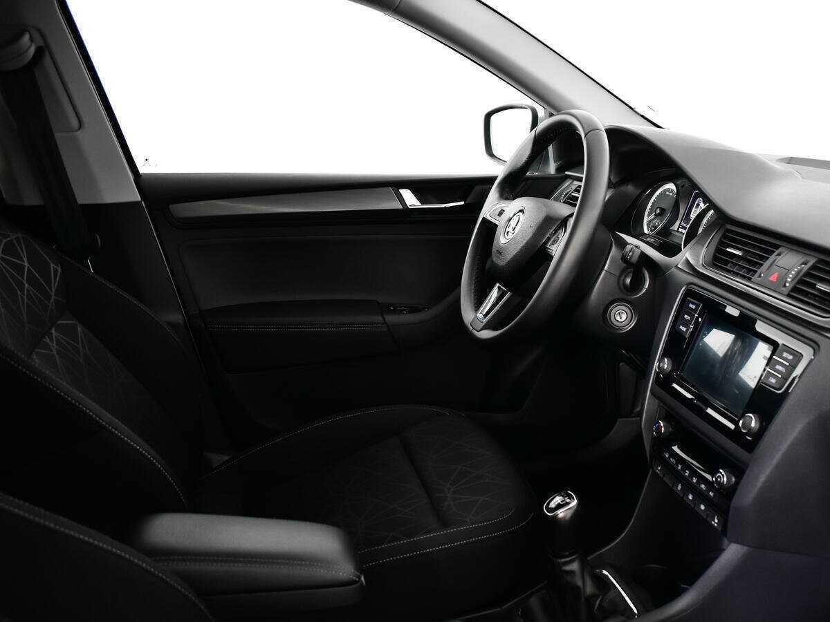 Купить Skoda Rapid, 2019, 107 166 км, фото №9