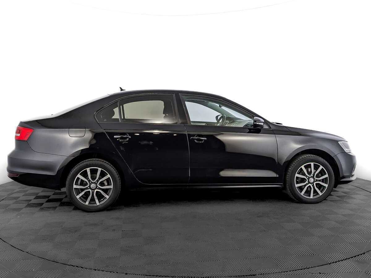 Купить Volkswagen Jetta, 2015, 153 855 км, фото №4