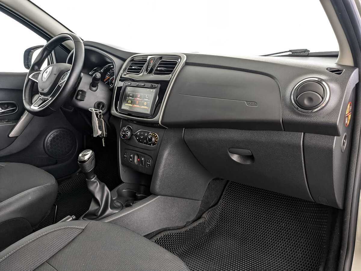 Купить Renault Logan, 2020, 153 822 км, фото №9
