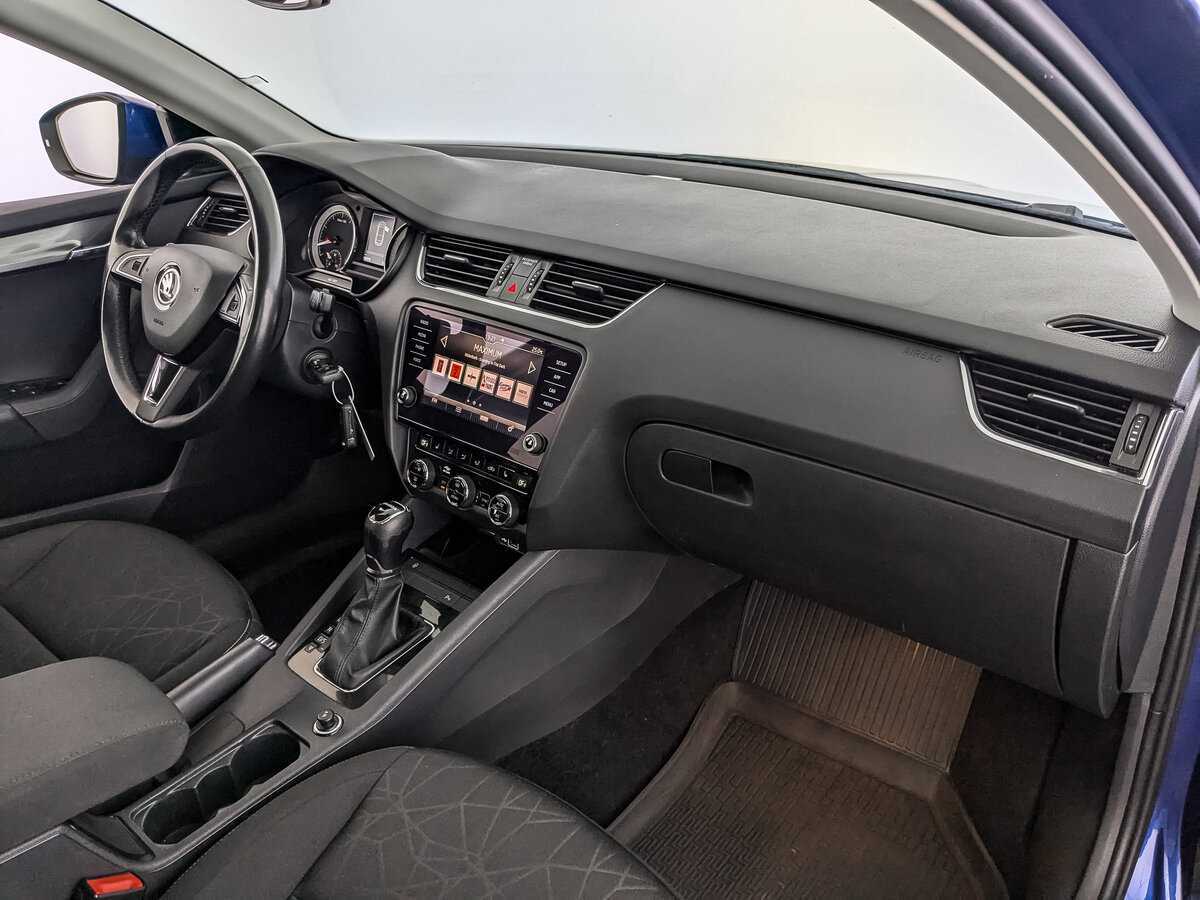 Купить Skoda Octavia, 2020, 90 933 км, фото №9