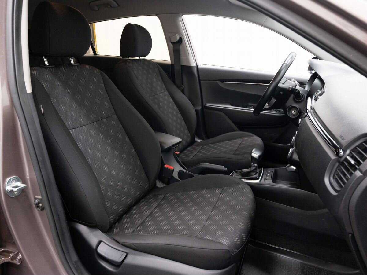 Купить Kia Rio X-Line, 2018, 145 000 км, фото №12