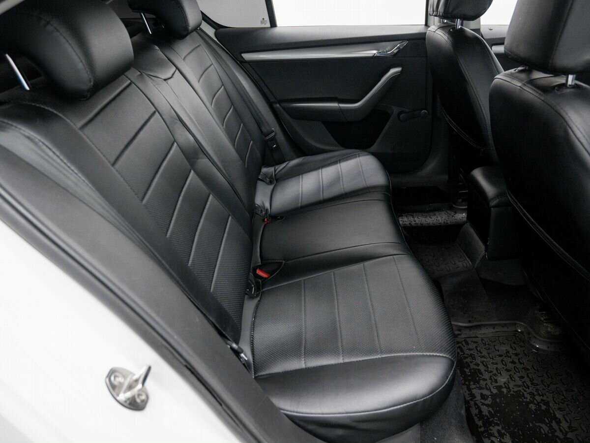 Купить Skoda Octavia, 2017, 200 790 км, фото №9