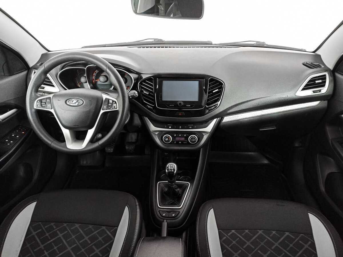 Купить Lada (ВАЗ) Vesta SW Cross, 2019, 68 452 км, фото №12