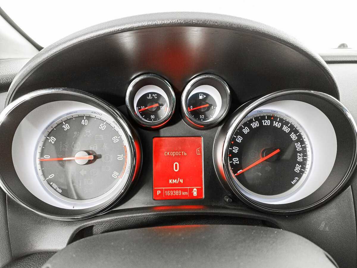 Купить Opel Astra, 2013, 169 326 км, фото №11