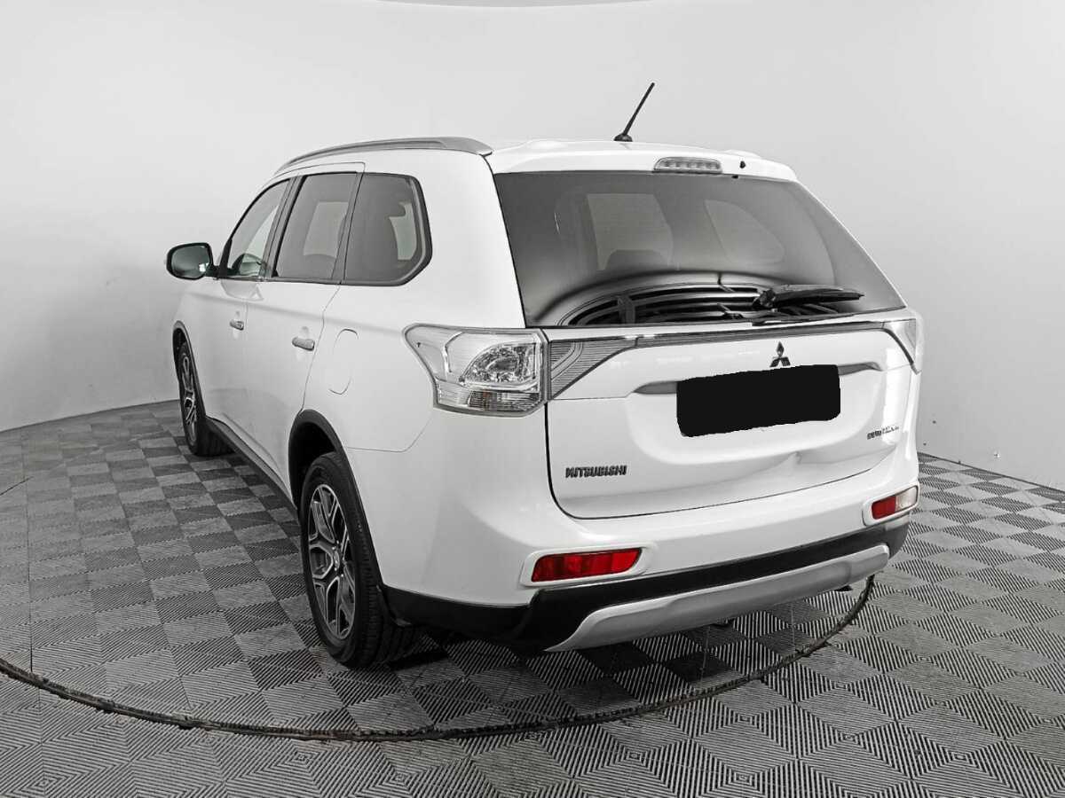 Купить Mitsubishi Outlander, 2014, 181 002 км, фото №6