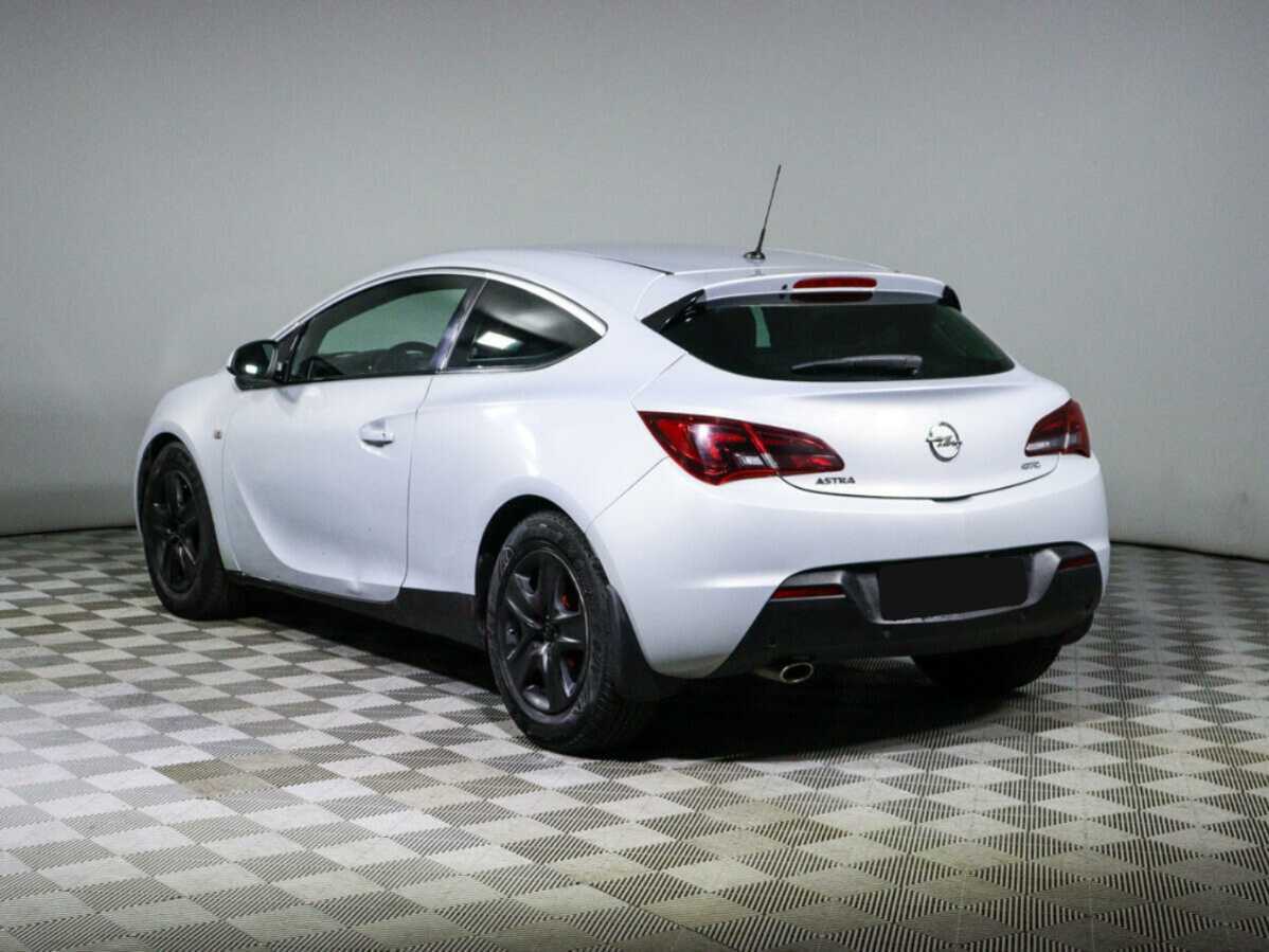 Купить Opel Astra GTC, 2013, 215 000 км, фото №6