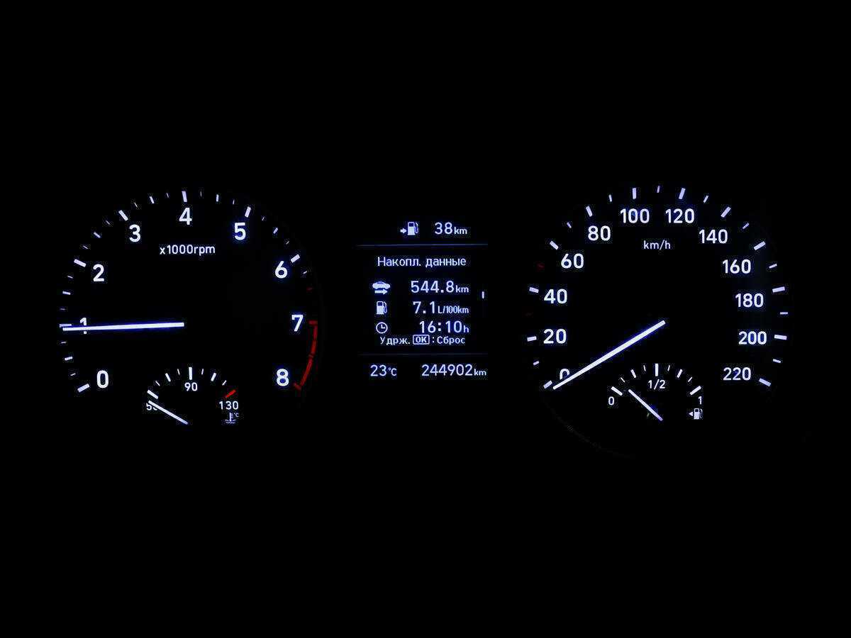 Купить Hyundai Solaris, 2017, 244 762 км, фото №10