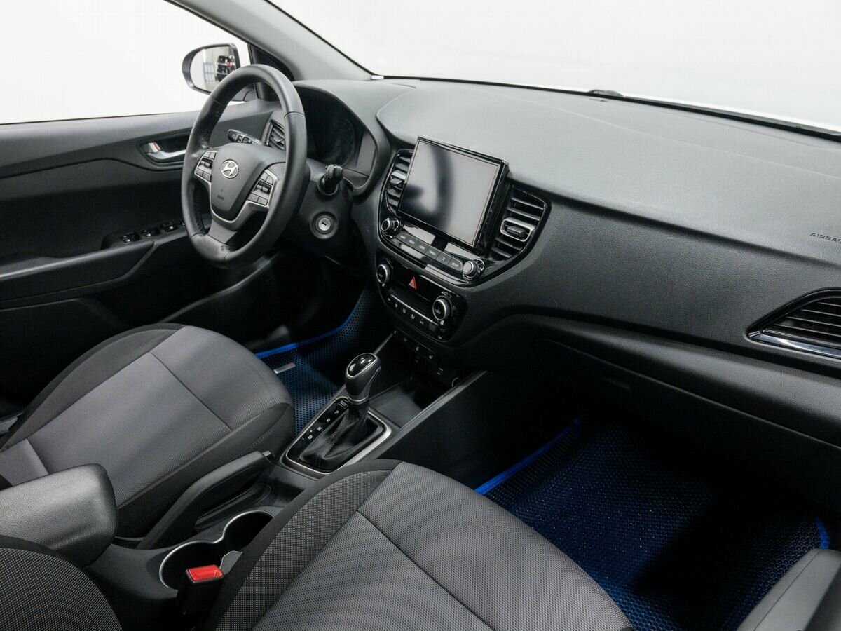 Купить Hyundai Solaris, 2021, 118 318 км, фото №9