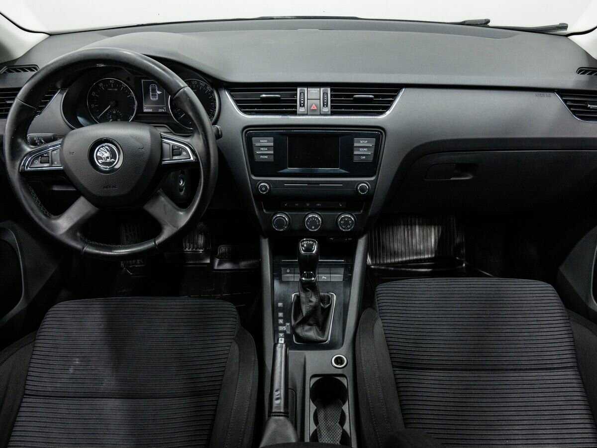 Купить Skoda Octavia, 2015, 259 000 км, фото №7