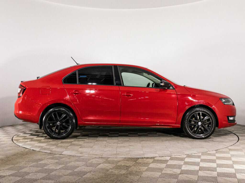 Купить Skoda Rapid, 2018, 172 330 км, фото №4