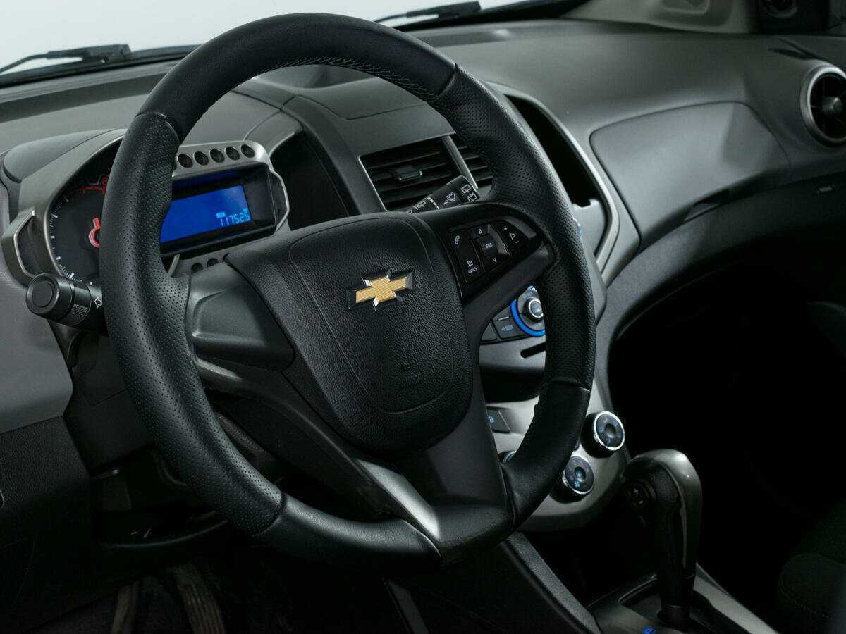 Купить Chevrolet Aveo, 2012, 117 522 км, фото №13