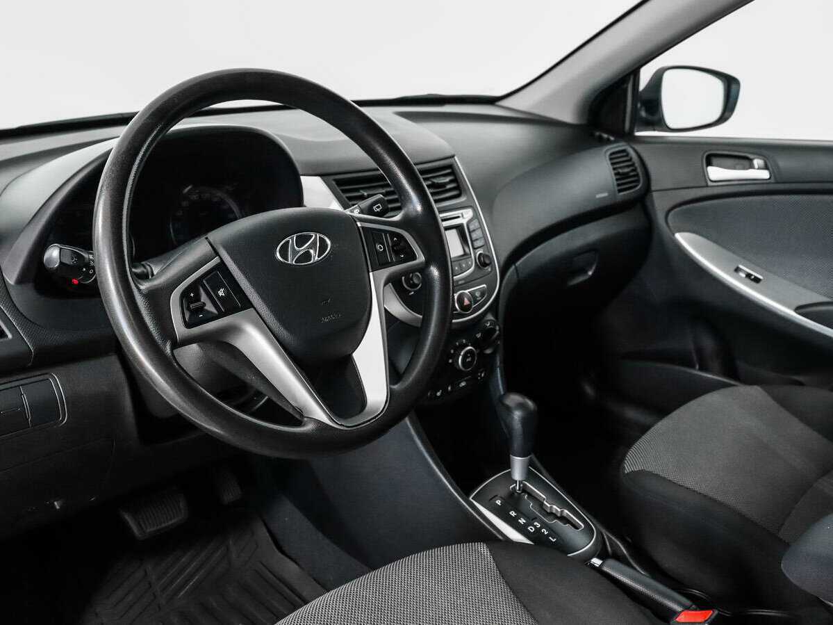 Купить Hyundai Solaris, 2014, 120 000 км, фото №9