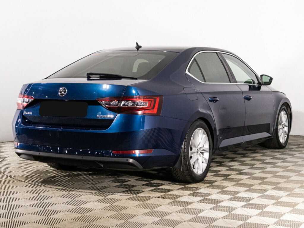 Купить Skoda Superb, 2017, 88 838 км, фото №5