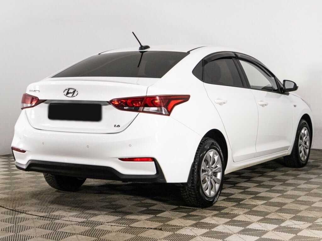 Купить Hyundai Solaris, 2017, 64 830 км, фото №5