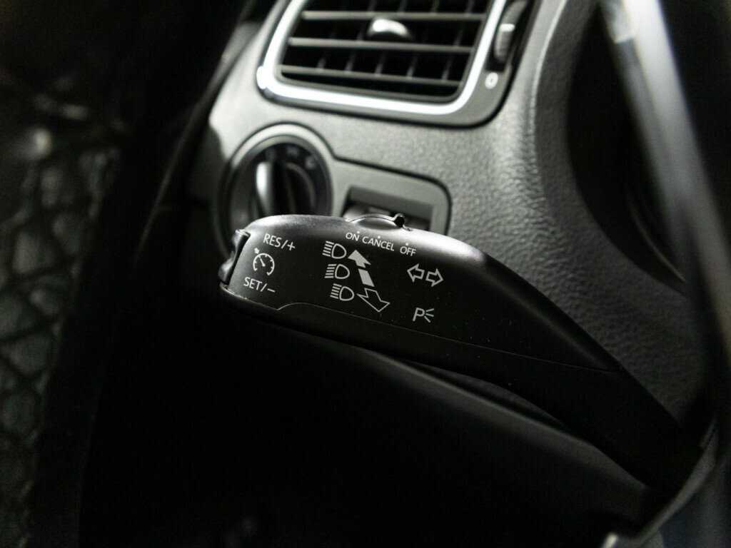 Купить Volkswagen Polo, 2018, 59 631 км, фото №18