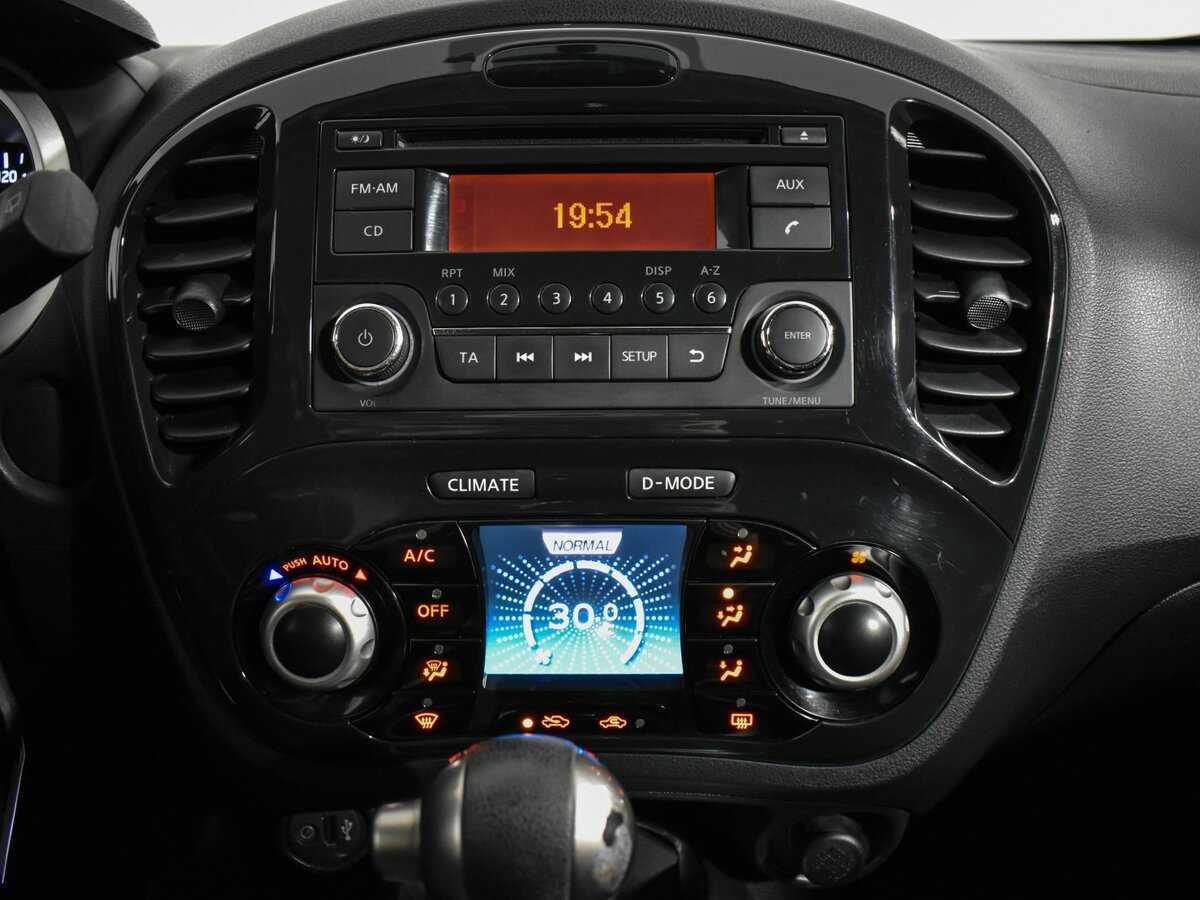 Купить Nissan Juke, 2012, 141 000 км, фото №15