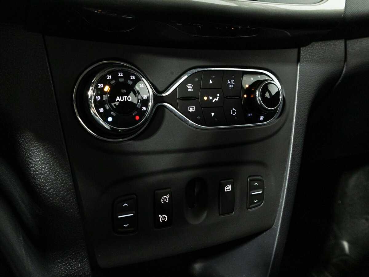 Купить Renault Sandero Stepway, 2019, 37 106 км, фото №17