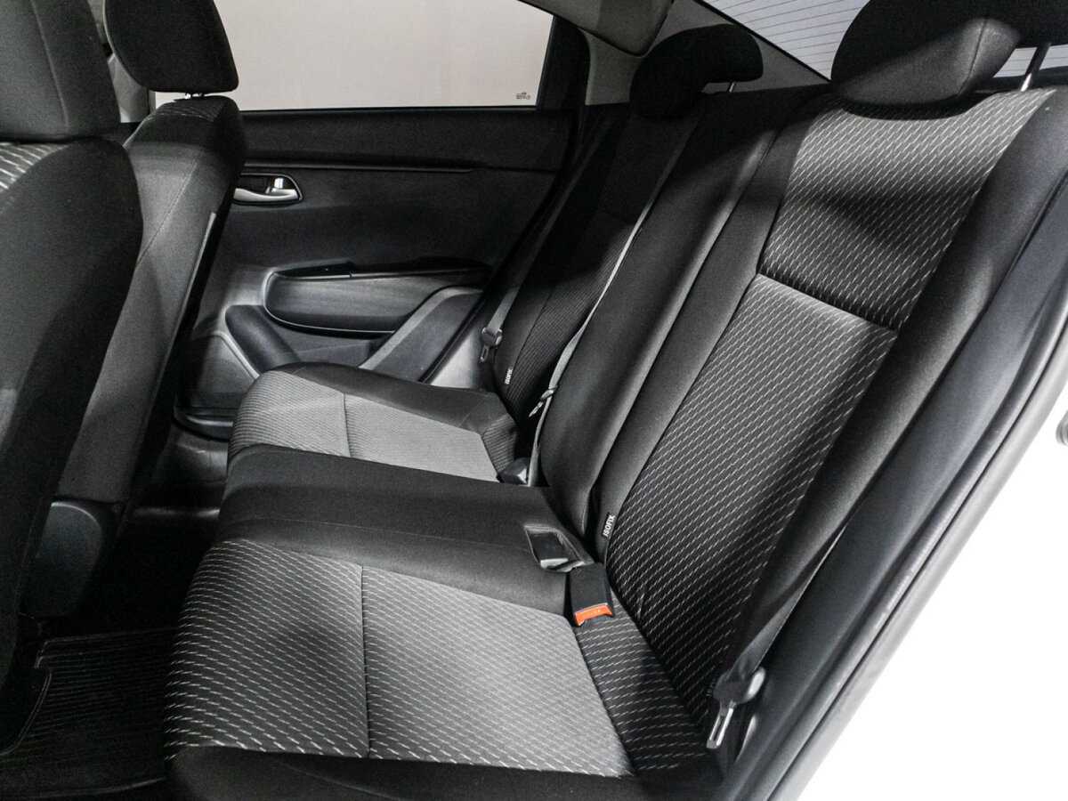 Купить Kia Rio, 2017, 83 524 км, фото №10