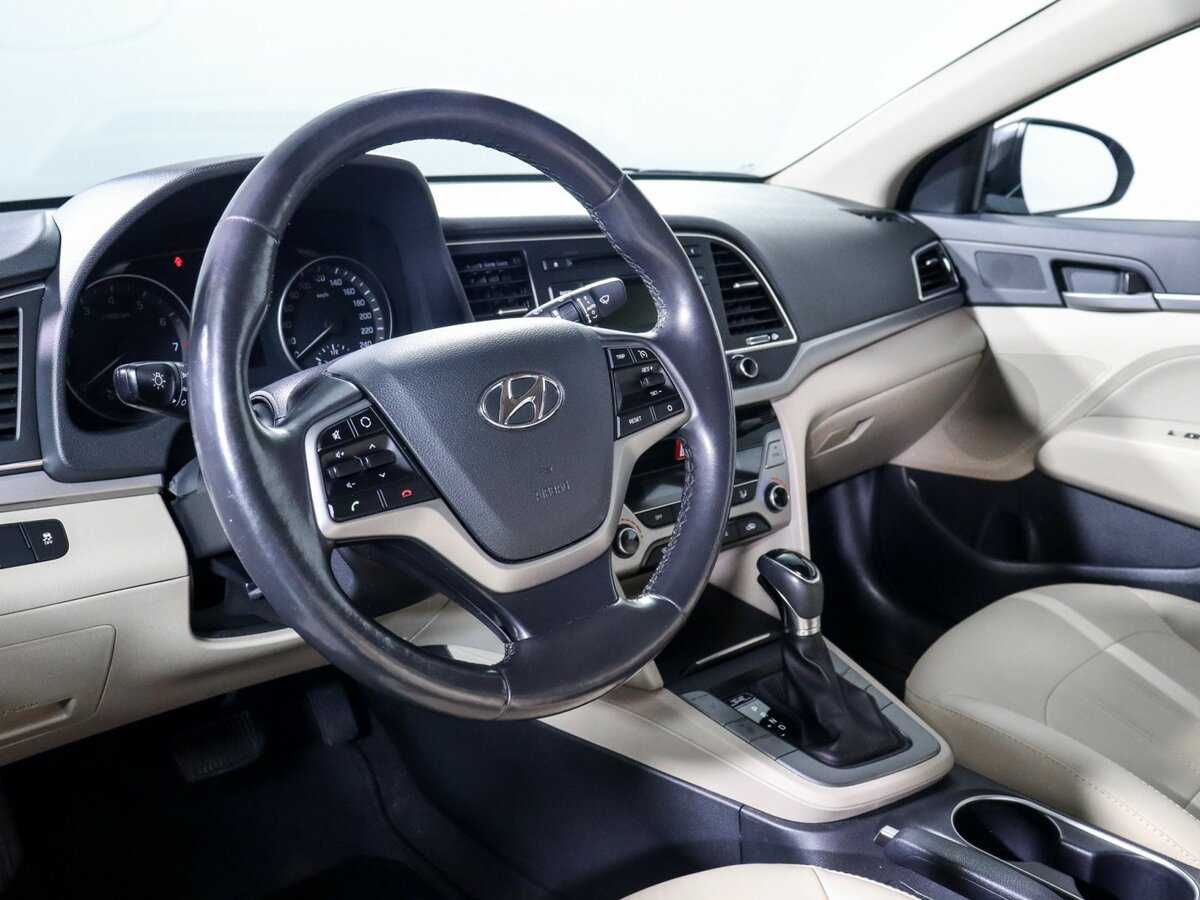 Купить Hyundai Elantra, 2018, 100 660 км, фото №11