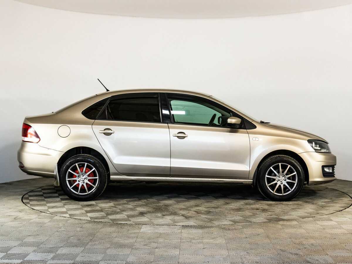 Купить Volkswagen Polo, 2016, 230 690 км, фото №4