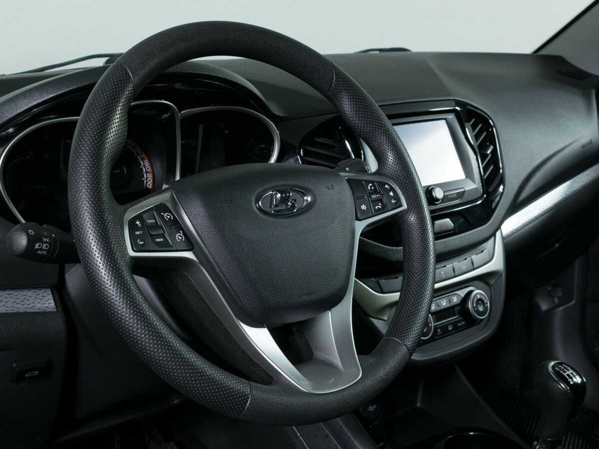 Купить Lada (ВАЗ) Vesta SW Cross, 2019, 115 624 км, фото №13