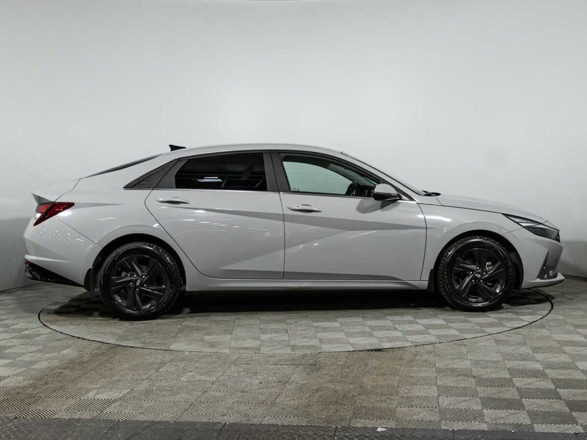 Купить Hyundai Elantra, 2021, 75 581 км, фото №4