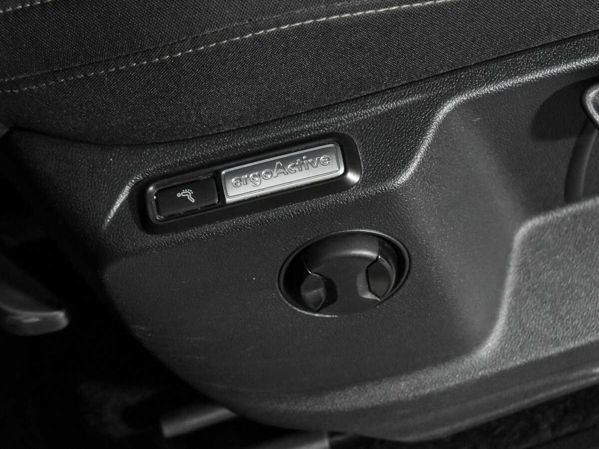 Купить Volkswagen Tiguan, 2017, 150 300 км, фото №10