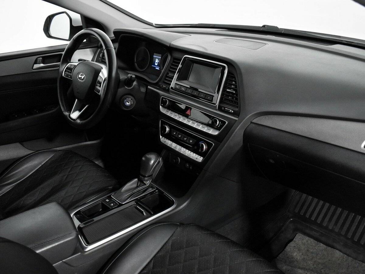 Купить Hyundai Sonata, 2019, 145 151 км, фото №13