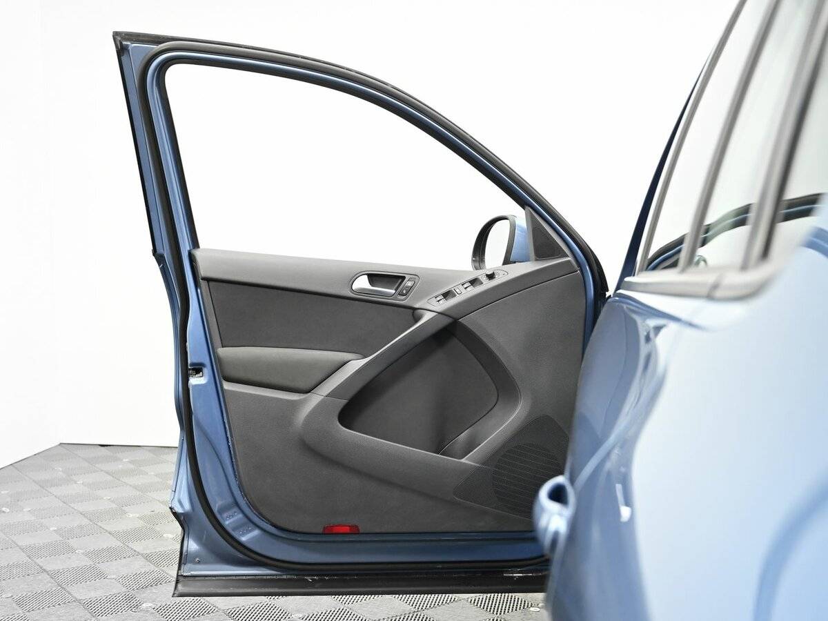 Купить Volkswagen Tiguan, 2012, 158 000 км, фото №7