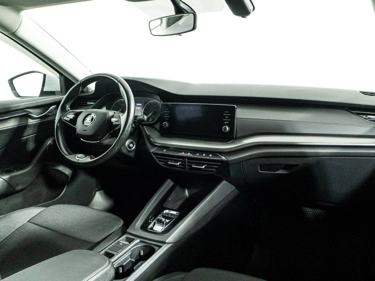 Купить Skoda Octavia, 2021, 97 867 км, фото №9
