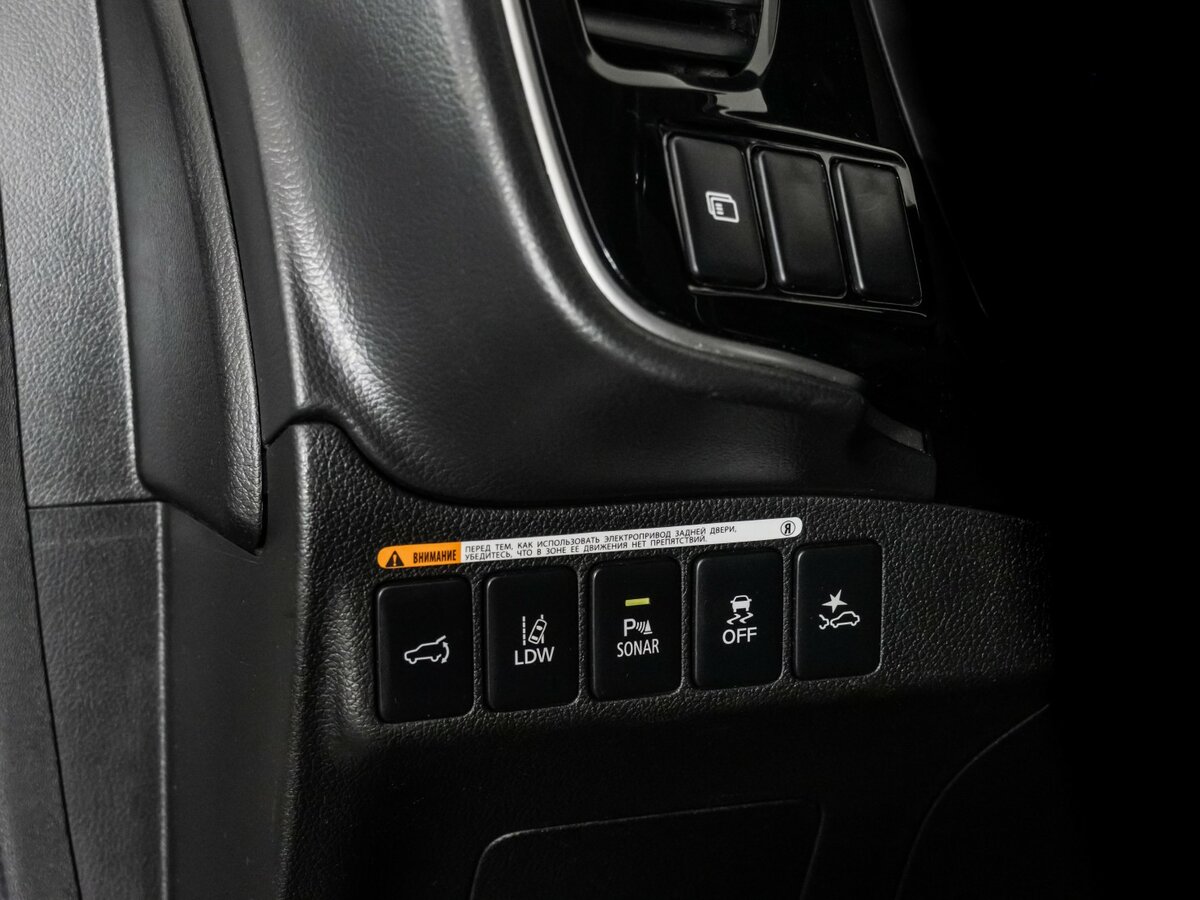 Купить Mitsubishi Outlander III Рестайлинг 2, 2017, 191 296 км, фото №14