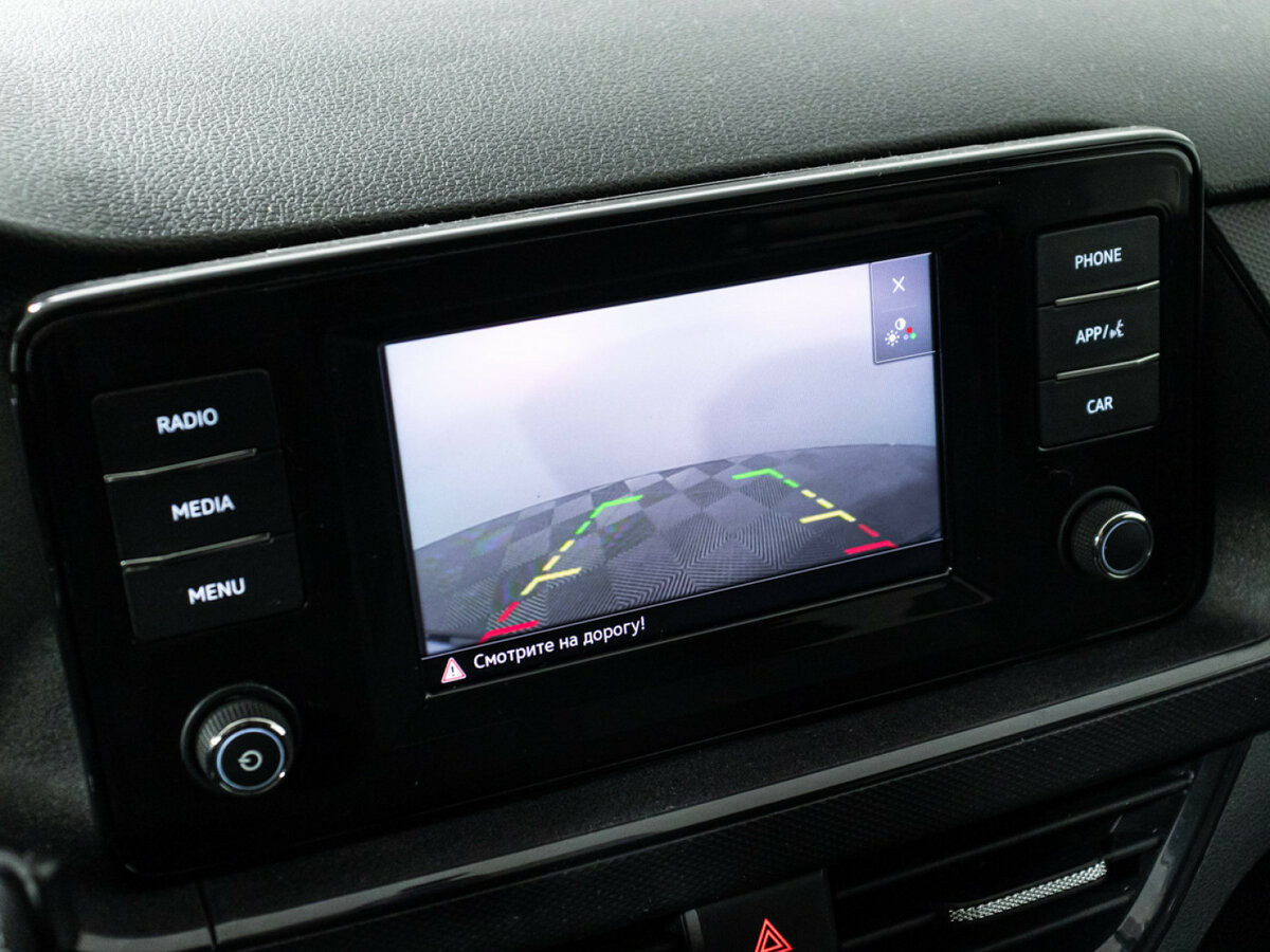 Купить Volkswagen Polo VI, 2021, 81 000 км, фото №14