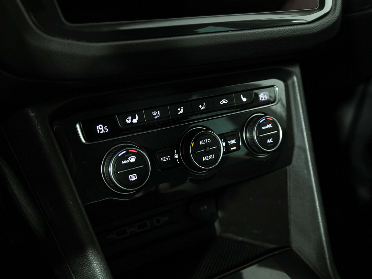 Купить Volkswagen Tiguan II, 2019, 155 000 км, фото №20