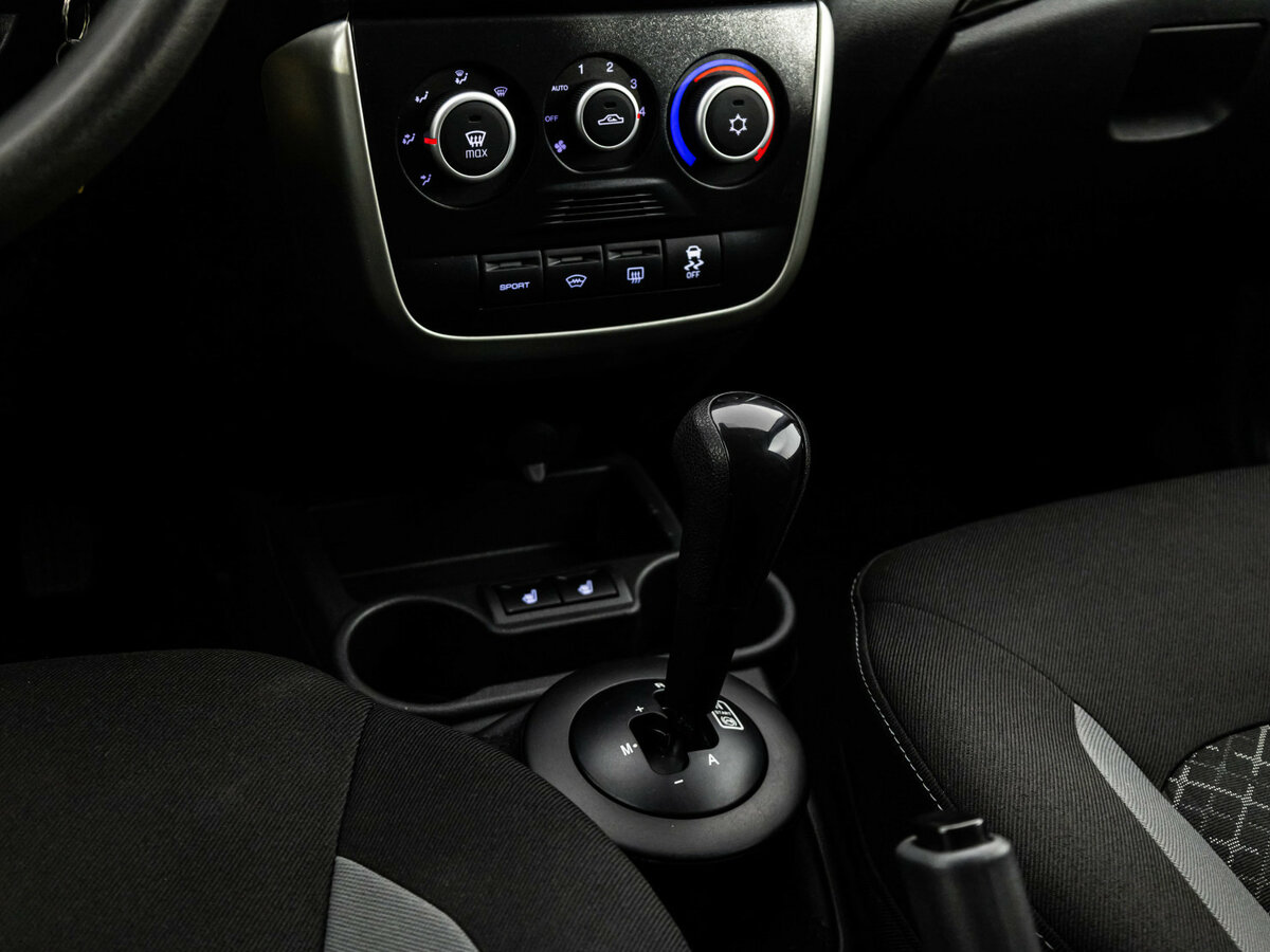 Купить Lada (ВАЗ) Granta I Рестайлинг, 2019, 113 021 км, фото №9